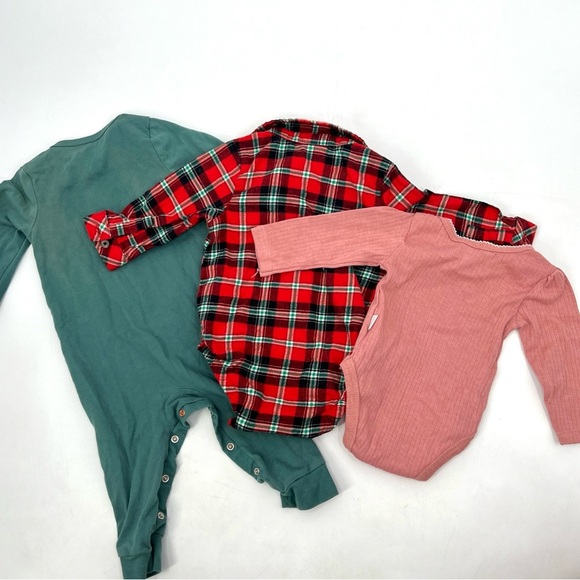 Lot of 3-Piece Baby Long Sleeve Bundle: 2 Tops, 1 Pajama Size 6-9 Months - Picture 8 of 12